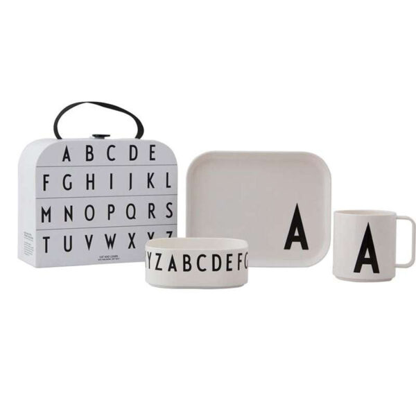Køb Design Letters Classics in a suitcase - Tritan spisesæt online billigt tilbud rabat legetøj